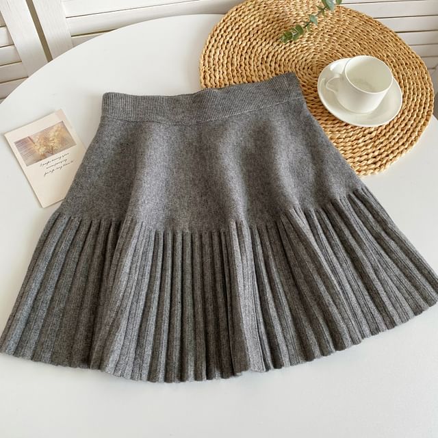 Elastic Waist Plain Accordion Pleated Mini A-Line Knit Skirt