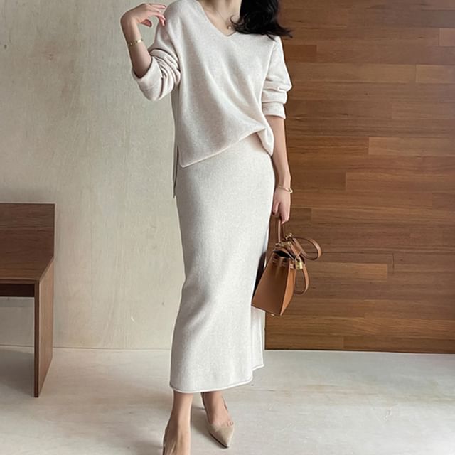 V-Neck Sweater and Knit Pencil Skirt Set