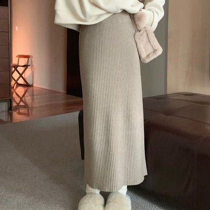 Ribbed Knit Maxi Pencil Skirt with High Rise