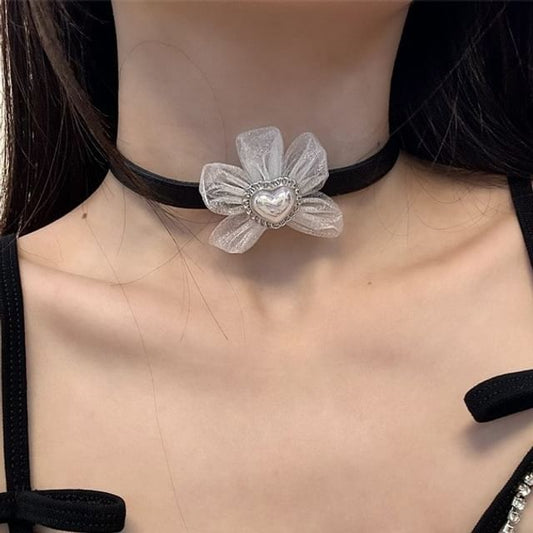 Leather Faux Choker Heart Floral