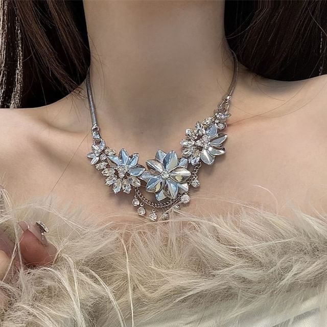 Necklace Floral Rhinestone Fringed
