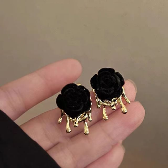 Rose Ear Stud