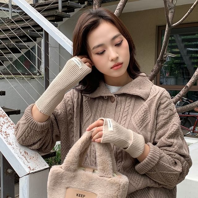 Plain Ribbed Knit Fingerless Gloves