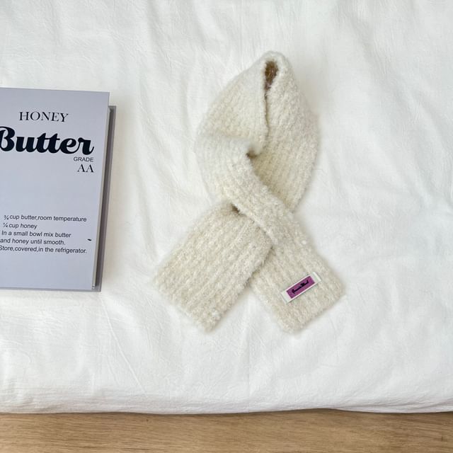 Criss Cross Knit Light Scarf