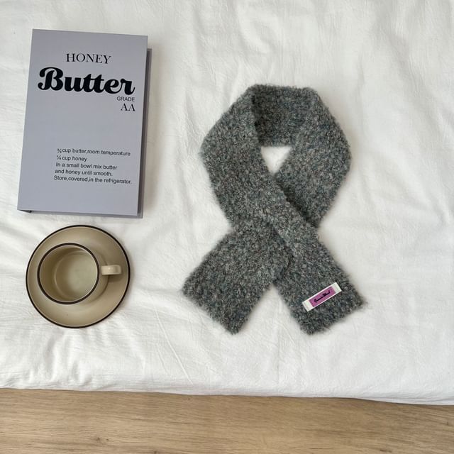 Criss Cross Knit Light Scarf