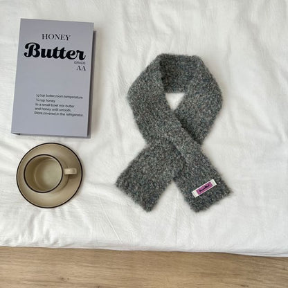 Criss Cross Knit Light Scarf