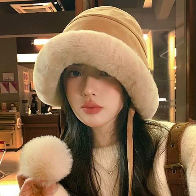 Pom Pom Faux Shearling Hat