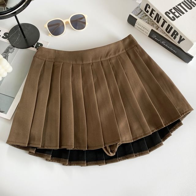 Mid Rise Plain Pleated Mini A-Line Skirt