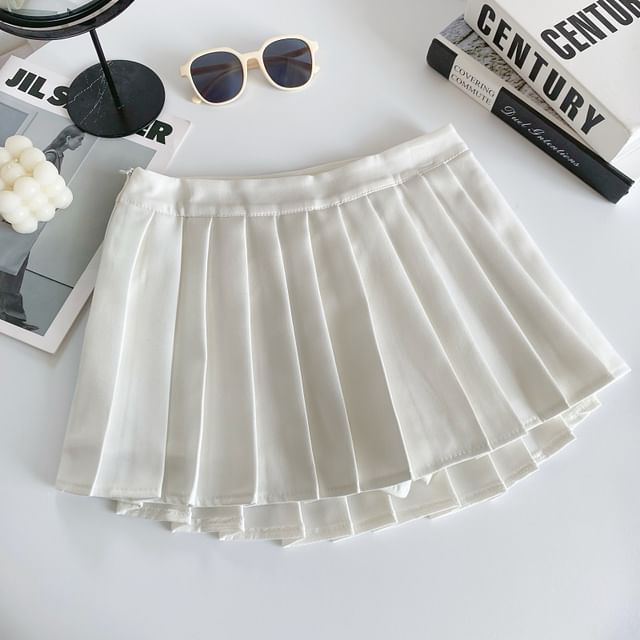 Mid Rise Plain Pleated Mini A-Line Skirt