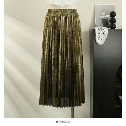 Metallic Pleated A-Line Skirt