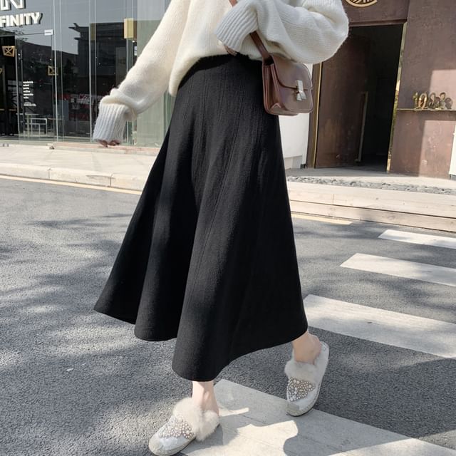 High-Rise Solid Midi A-Line Knit Skirt with Crew Neck Sweater