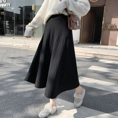 High-Rise Solid Midi A-Line Knit Skirt with Crew Neck Sweater