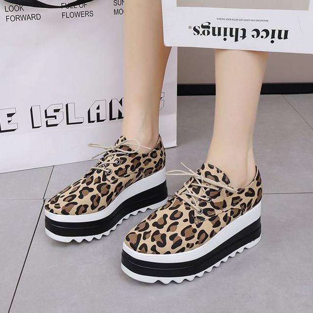 Lace-Up Print Leopard Platform Shoes
