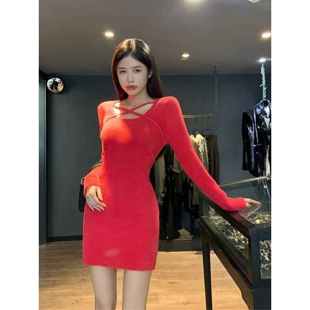 Long-Sleeve Plain Cross Strap Mini Knit Sheath Dress