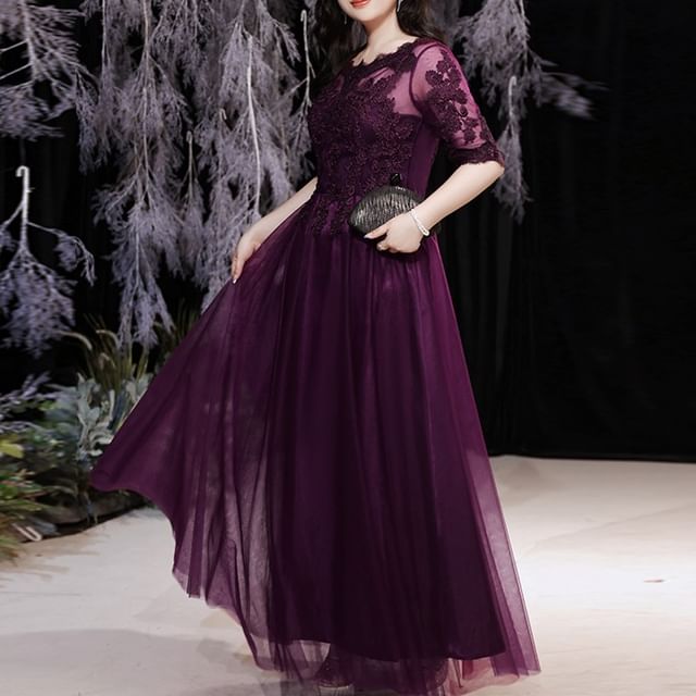 Evening Boatneck Plus Size A-Line Lace Elbow-Sleeve Gown