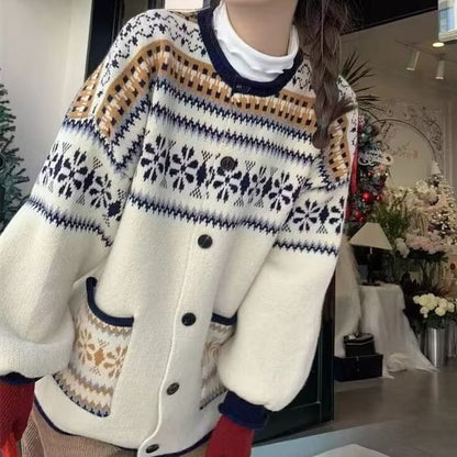 Crewneck Pattern Button-Up Cardigan