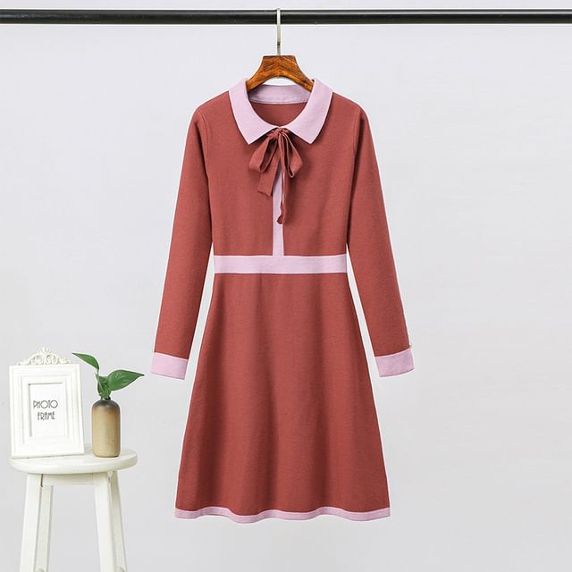 Long-Sleeve Collar Plain Contrast Trim Knit Mini A-Line Dress