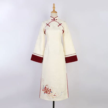 Long-Sleeve Floral Embroidered A-Line Qipao / Round Neck Fluffy Trim Buckle Vest / Tassel Charm / Set