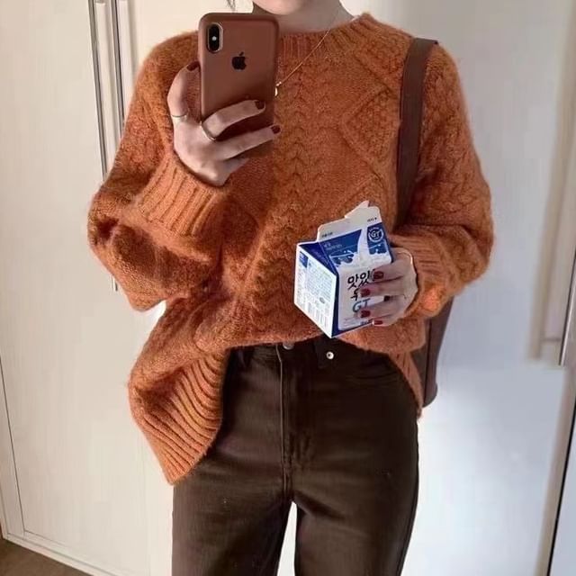 Long-Sleeve Crew Neck Plain Cable Knit Sweater