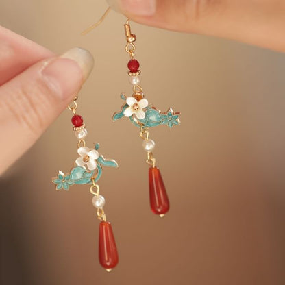 Faux Pearl Drop Earring