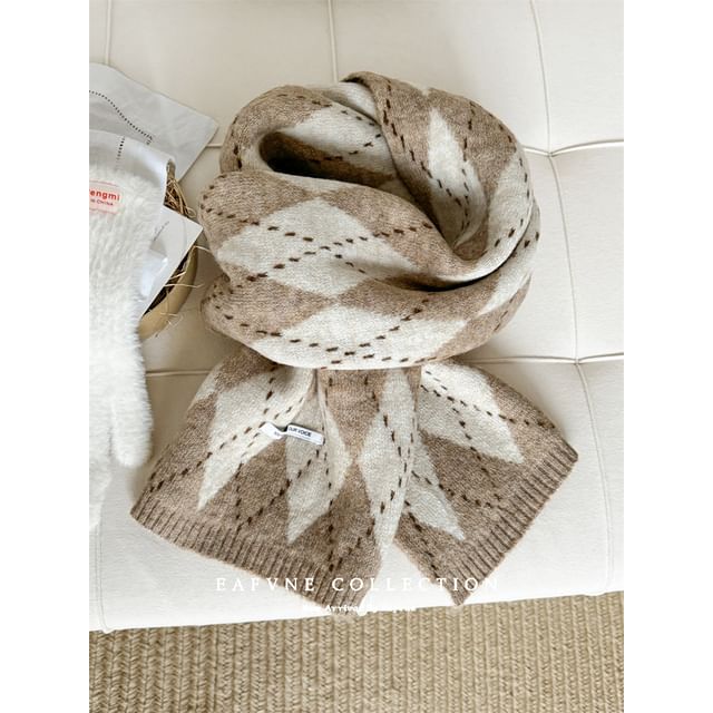 Scarf Argyle Knit