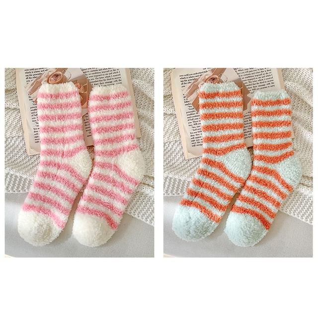 Striped Fleece Socks / Set