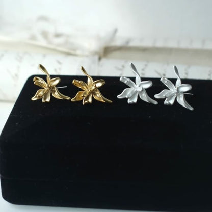 Floral Alloy Stud Earring