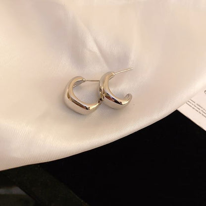 Silver Tone Earring (Various Designs)