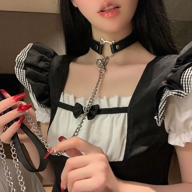 Faux Alloy Leather Cat Leash / Choker