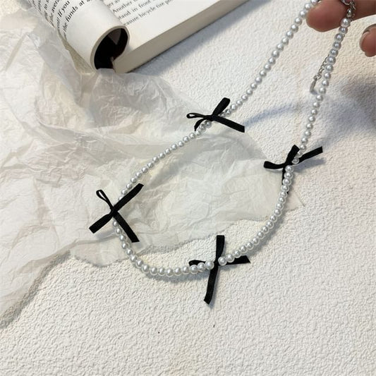 Faux Pearl Ribbon Choker