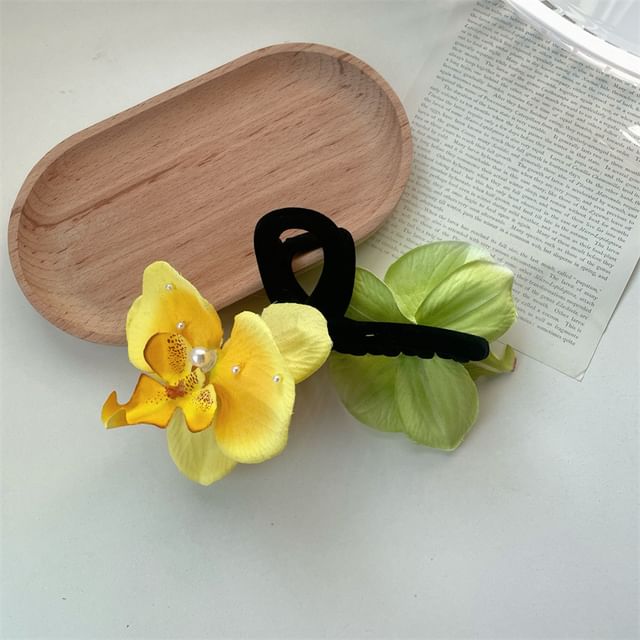 Floral Clamp Fabric Hair