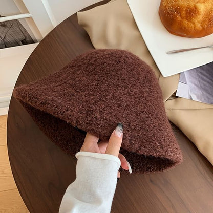 Plain Hat Wool Cloche