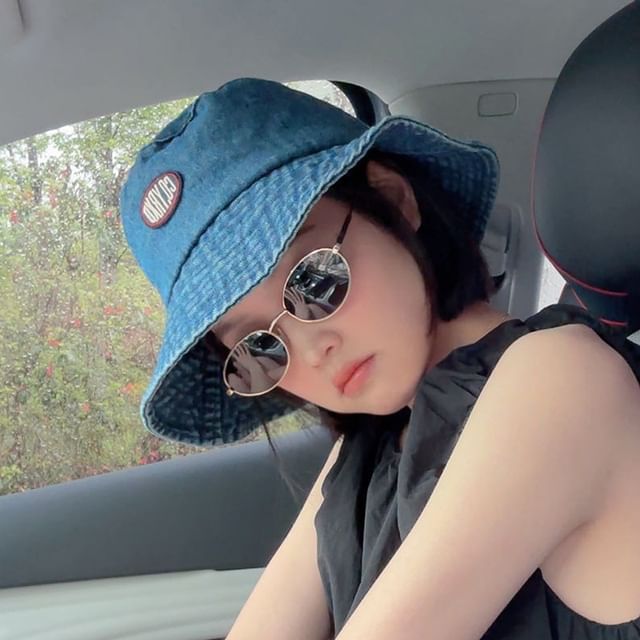 Lettering Applique Washed Denim Bucket Hat