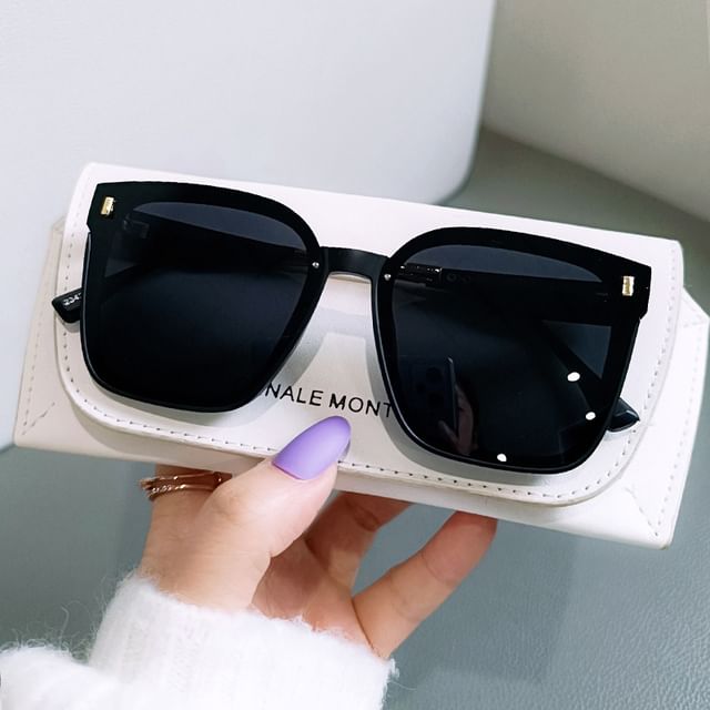 Square Sunglasses