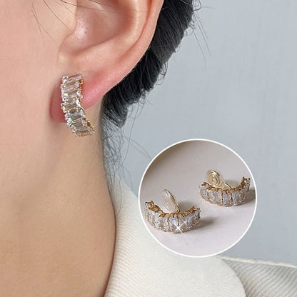 Rhinestone Alloy Cuff Ear