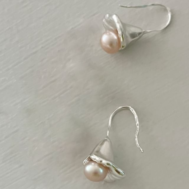 Faux Pearl Drop Earring