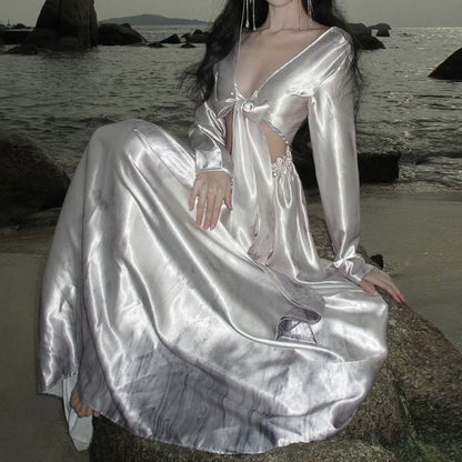 Long-Sleeve Cutout Maxi V-Neck Dress A-Line