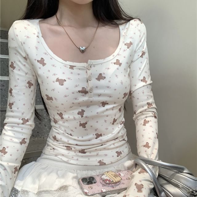 Long-Sleeve Henley Bear Print T-Shirt