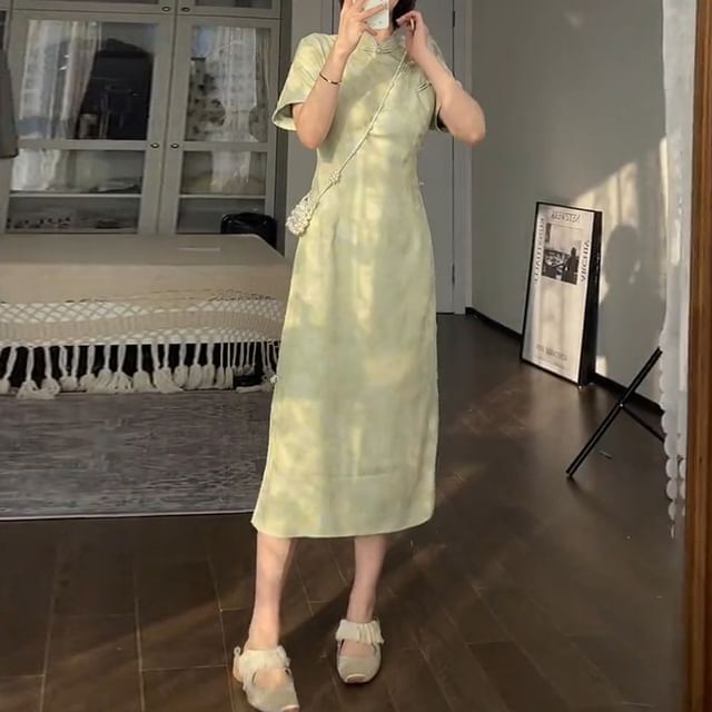 Short-Sleeve Band Collar Tie Dye Midi Qipao