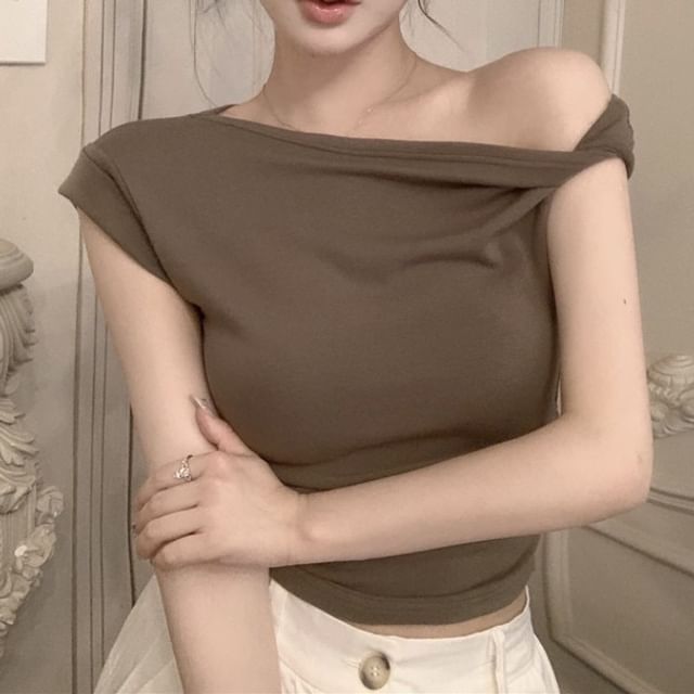 Cap-Sleeve Cold Shoulder Plain T-Shirt