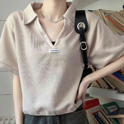 Short-Sleeve V-Neck Applique Drawstring Hem Polo Shirt