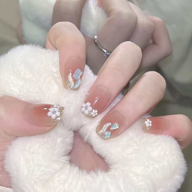 Floral Rhinestone Press On Nail