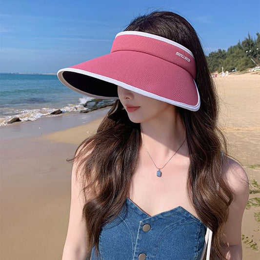 Trim Contrast Sun Visor