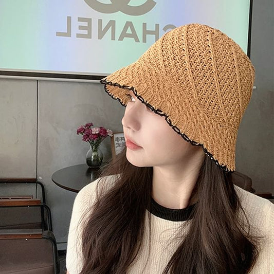Contrast Trim Woven Bucket Hat
