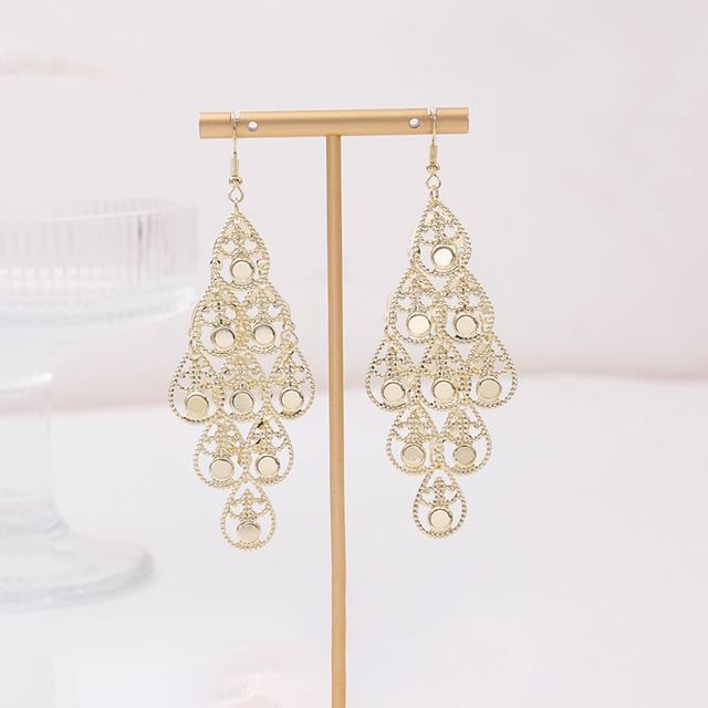 Metal Dangle Earring