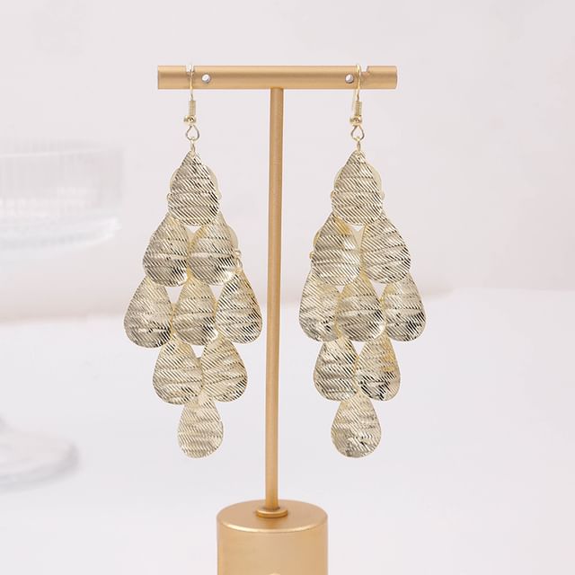 Metal Dangle Earring