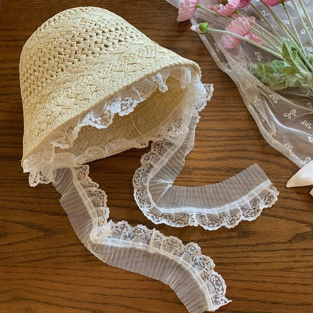 Lace Trim Straw Bucket Hat