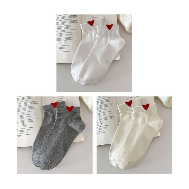 Heart Patterned Short Socks Set