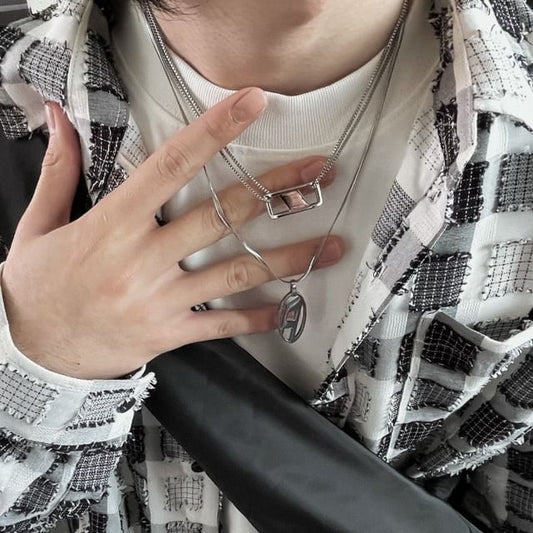 Cutout Pendant Necklace