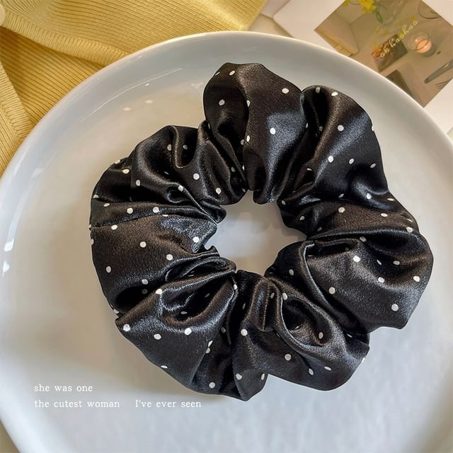 Polka Dot Fabric Scrunchie